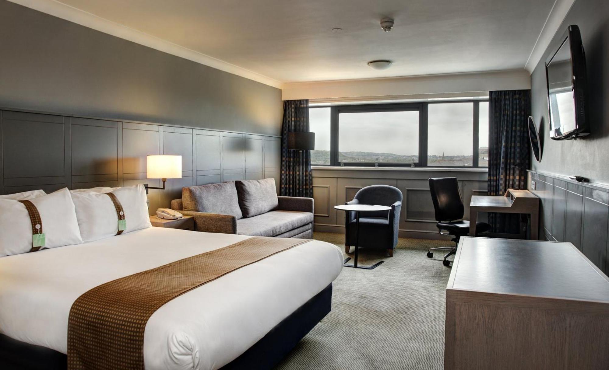 Holiday Inn Cardiff City By Ihg Exterior foto